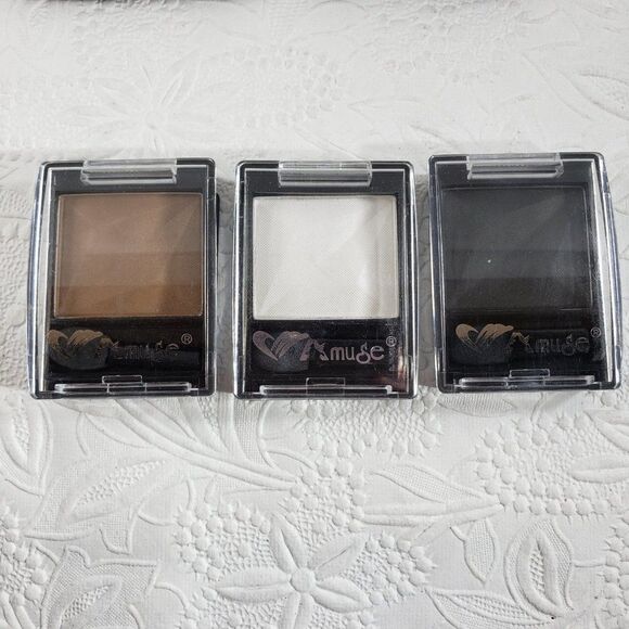 Large Eyeshadow bundle - FREE bag - Picture 2 of 8